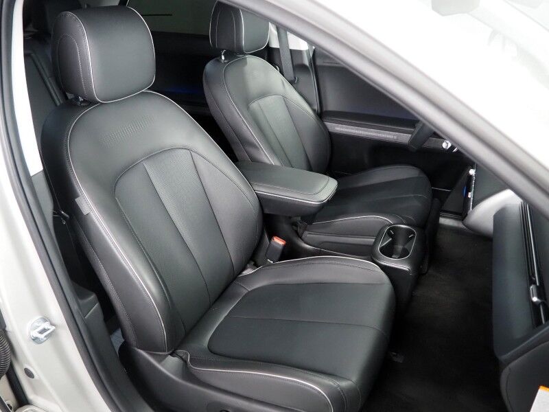 2023 Hyundai IONIQ 5 Limited AWD *HEADS-UP DISPLAY, PANORAMA GLASS ROOF, NAVIGATION, ADAPTIVE CRUISE, 360 VIEW CAMERAS, SMART PARKING, CLIMATE SEATS, HEATED STEERING, WIRELESS CHARGING, BOSE AUDIO, ANDROID & APPLE Round Rock TX