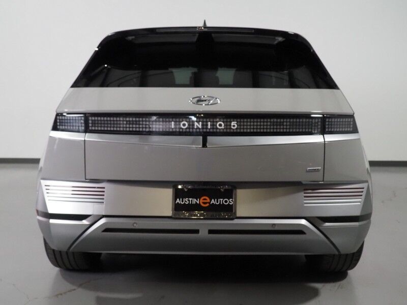 2023 Hyundai IONIQ 5 Limited AWD *HEADS-UP DISPLAY, PANORAMA GLASS ROOF, NAVIGATION, ADAPTIVE CRUISE, 360 VIEW CAMERAS, SMART PARKING, CLIMATE SEATS, HEATED STEERING, WIRELESS CHARGING, BOSE AUDIO, APPLE CARPLAY Round Rock TX