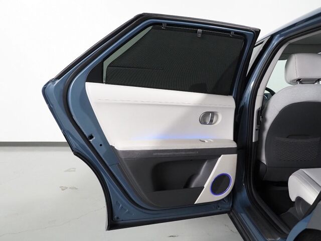 2023 Hyundai IONIQ 5 Limited AWD *HEADS-UP DISPLAY, PANORAMA GLASS ROOF, NAVIGATION, ADAPTIVE CRUISE, 360 VIEW CAMERAS, SMART PARKING, CLIMATE SEATS, HEATED STEERING, WIRELESS CHARGING, BOSE AUDIO, APPLE CARPLAY Round Rock TX