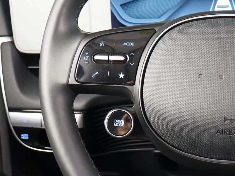 2023 Hyundai IONIQ 5 Limited AWD *HEADS-UP DISPLAY, PANORAMA GLASS ROOF, NAVIGATION, ADAPTIVE CRUISE, 360 VIEW CAMERAS, SMART PARKING, CLIMATE SEATS, HEATED STEERING, WIRELESS CHARGING, BOSE AUDIO, APPLE CARPLAY Round Rock TX