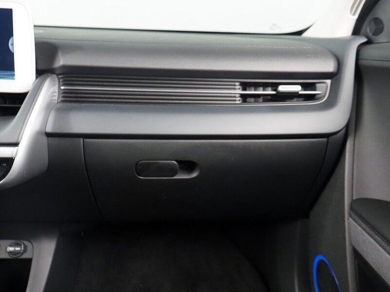 2023 Hyundai IONIQ 5 Limited AWD *HEADS-UP DISPLAY, PANORAMA GLASS ROOF, NAVIGATION, ADAPTIVE CRUISE, 360 VIEW CAMERAS, SMART PARKING, CLIMATE SEATS, HEATED STEERING, WIRELESS CHARGING, BOSE AUDIO, APPLE CARPLAY Round Rock TX