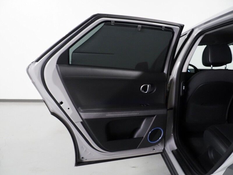 2023 Hyundai IONIQ 5 Limited AWD *HEADS-UP DISPLAY, PANORAMA GLASS ROOF, NAVIGATION, ADAPTIVE CRUISE, 360 VIEW CAMERAS, SMART PARKING, CLIMATE SEATS, HEATED STEERING, WIRELESS CHARGING, BOSE AUDIO, APPLE CARPLAY Round Rock TX