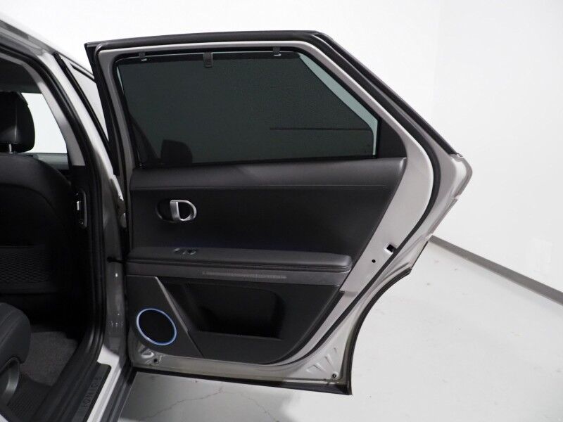 2023 Hyundai IONIQ 5 Limited AWD *HEADS-UP DISPLAY, PANORAMA GLASS ROOF, NAVIGATION, ADAPTIVE CRUISE, 360 VIEW CAMERAS, SMART PARKING, CLIMATE SEATS, HEATED STEERING, WIRELESS CHARGING, BOSE AUDIO, APPLE CARPLAY Round Rock TX