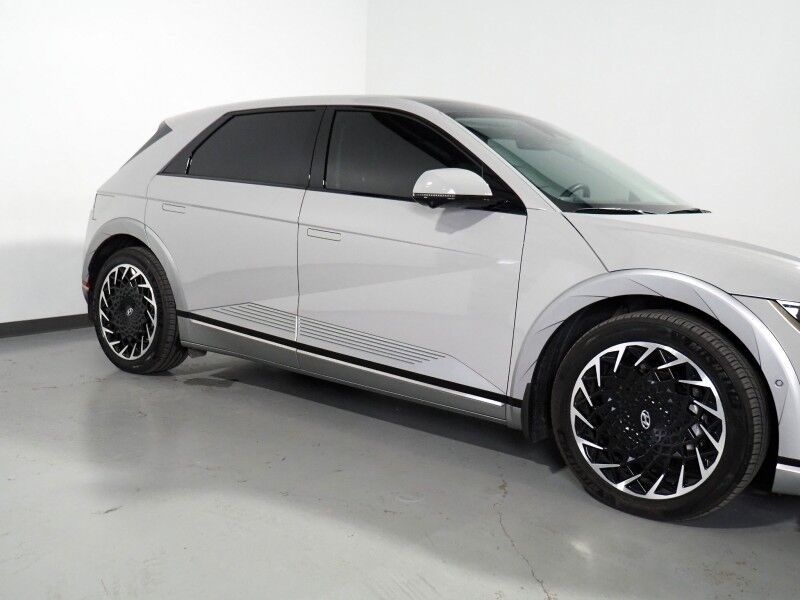 2023 Hyundai IONIQ 5 Limited AWD *HEADS-UP DISPLAY, PANORAMA GLASS ROOF, NAVIGATION, ADAPTIVE CRUISE, 360 VIEW CAMERAS, SMART PARKING, CLIMATE SEATS, HEATED STEERING, WIRELESS CHARGING, BOSE AUDIO, APPLE CARPLAY Round Rock TX