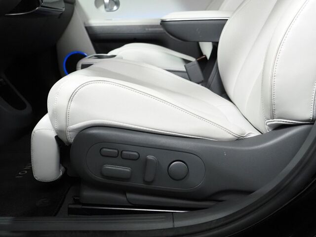2023 Hyundai IONIQ 5 Limited AWD *HEADS-UP DISPLAY, PANORAMA GLASS ROOF, NAVIGATION, ADAPTIVE CRUISE, 360 VIEW CAMERAS, SMART PARKING, CLIMATE SEATS, HEATED STEERING, WIRELESS CHARGING, BOSE AUDIO, APPLE CARPLAY Round Rock TX