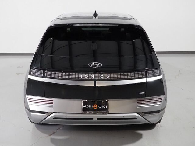 2023 Hyundai IONIQ 5 Limited AWD *HEADS-UP DISPLAY, PANORAMA GLASS ROOF, NAVIGATION, ADAPTIVE CRUISE, 360 VIEW CAMERAS, SMART PARKING, CLIMATE SEATS, HEATED STEERING, WIRELESS CHARGING, BOSE AUDIO, APPLE CARPLAY Round Rock TX