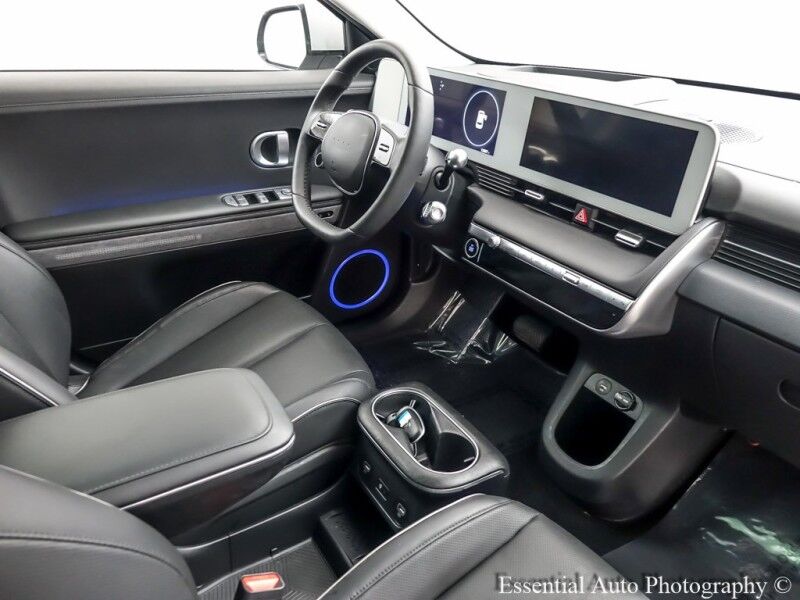 2023 Hyundai IONIQ 5 Limited PRICE INCLUDES $4000 IRS TAX CREDIT!! YOU MUST QUALIFY!! Willowbrook IL