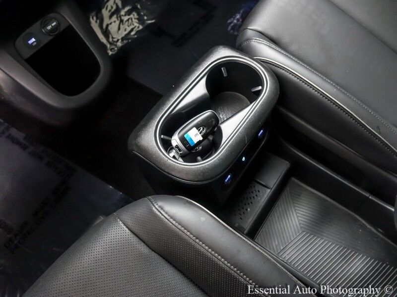 2023 Hyundai IONIQ 5 Limited PRICE INCLUDES $4000 IRS TAX CREDIT!! YOU MUST QUALIFY!! Willowbrook IL