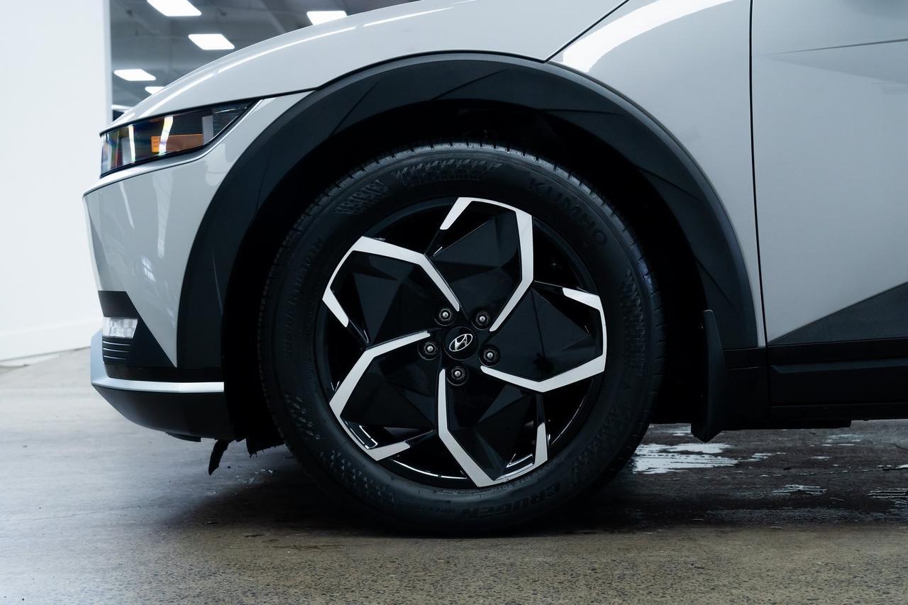 2023 Hyundai IONIQ 5 SE 1 Owner Heated Seats Lane Keep Assist Portland OR