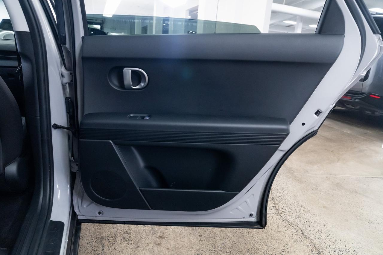 2023 Hyundai IONIQ 5 SE 1 Owner Heated Seats Lane Keep Assist Portland OR