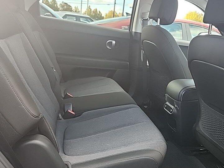 2023 Hyundai IONIQ 5 SE Lane Keep Assist Heated Seats Portland OR