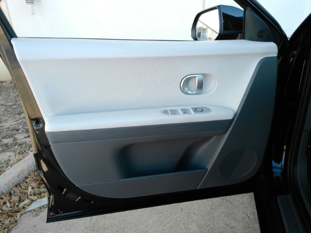 2023 Hyundai IONIQ 5 SE Plano TX