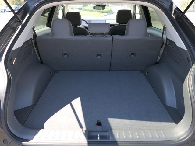 2023 Hyundai IONIQ 5 SE Standard Range