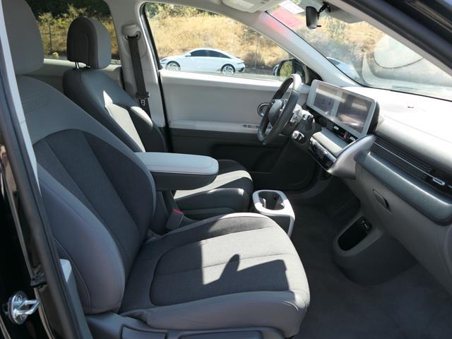 2023 Hyundai IONIQ 5 SE Standard Range