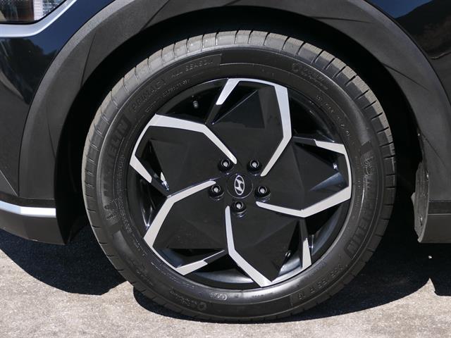 2023 Hyundai IONIQ 5 SE Standard Range