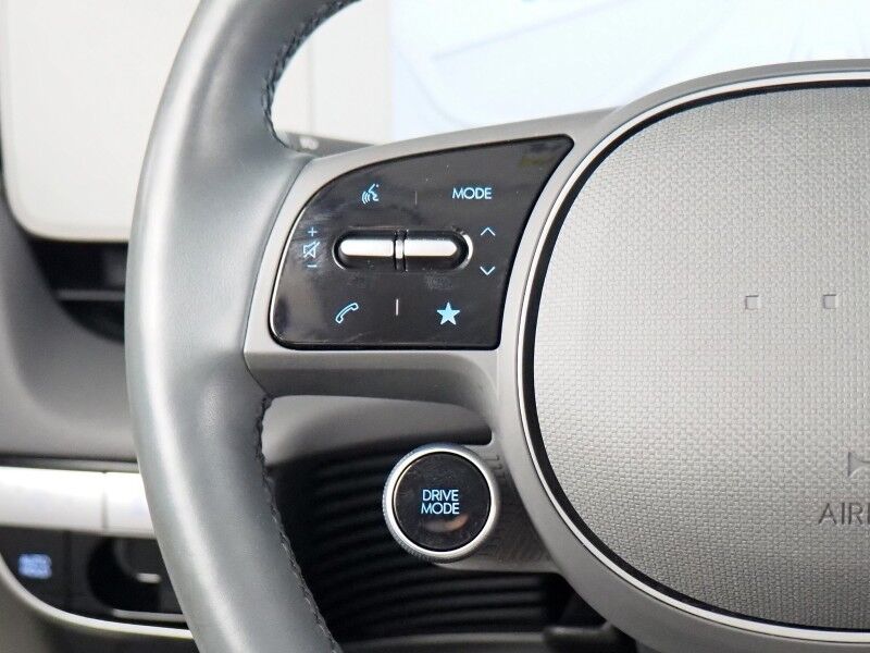 2023 Hyundai IONIQ 5 SEL (77 kWh Battery - 303 Mile Range) *NAVIGATION, SAFETY ALERTS, ADAPTIVE CRUISE, BACKUP-CAMERA, COLOR TOUCHSCREEN, HEATED SEATS/STEERING, POWER TAILGATE, WIRELESS CHARGING, ANDROID & APPLE Round Rock TX