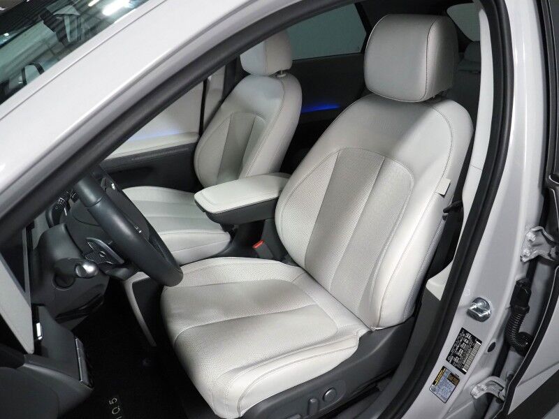 2023 Hyundai IONIQ 5 SEL (77 kWh Battery - 303 Mile Range) *NAVIGATION, SAFETY ALERTS, ADAPTIVE CRUISE, BACKUP-CAMERA, COLOR TOUCHSCREEN, HEATED SEATS/STEERING, POWER TAILGATE, WIRELESS CHARGING, ANDROID & APPLE Round Rock TX