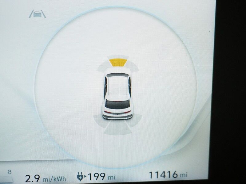 2023 Hyundai IONIQ 5 SEL (77 kWh Battery - 303 Mile Range) *NAVIGATION, SAFETY ALERTS, ADAPTIVE CRUISE, BACKUP-CAMERA, COLOR TOUCHSCREEN, HEATED SEATS/STEERING, POWER TAILGATE, WIRELESS CHARGING, ANDROID & APPLE Round Rock TX