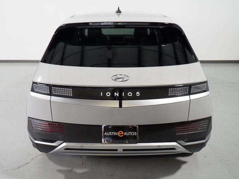 2023 Hyundai IONIQ 5 SEL (77 kWh Battery - 303 Mile Range) *NAVIGATION, SAFETY ALERTS, ADAPTIVE CRUISE, BACKUP-CAMERA, COLOR TOUCHSCREEN, HEATED SEATS/STEERING, POWER TAILGATE, WIRELESS CHARGING, ANDROID & APPLE Round Rock TX