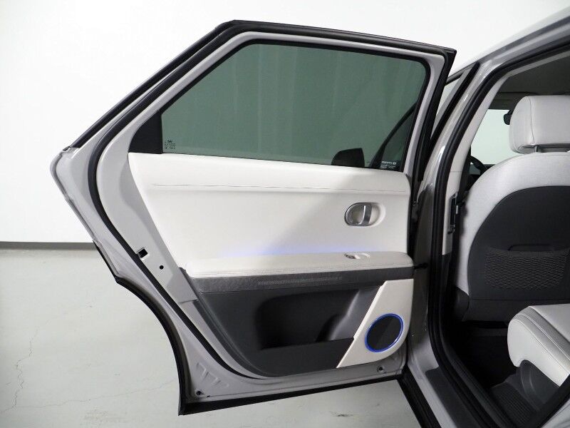 2023 Hyundai IONIQ 5 SEL (77 kWh Battery - 303 Mile Range) *NAVIGATION, SAFETY ALERTS, ADAPTIVE CRUISE, BACKUP-CAMERA, COLOR TOUCHSCREEN, HEATED SEATS/STEERING, POWER TAILGATE, WIRELESS CHARGING, ANDROID & APPLE Round Rock TX