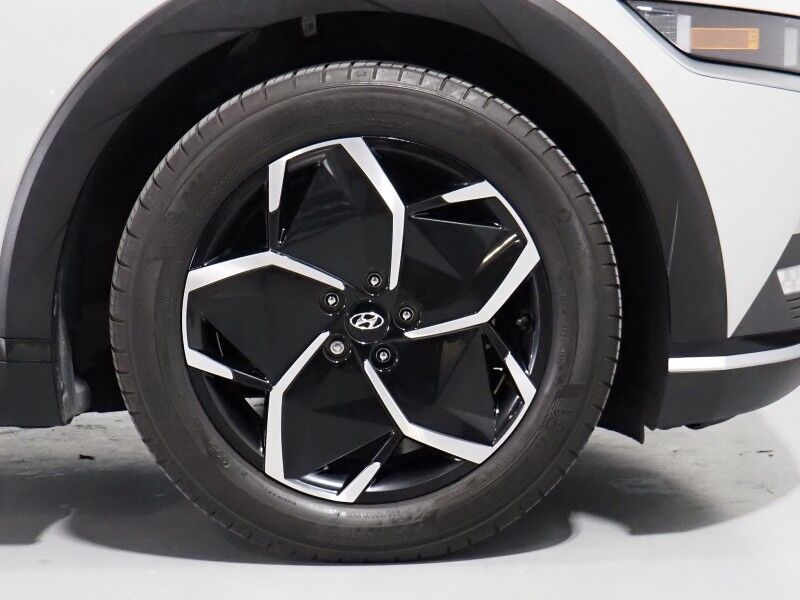 2023 Hyundai IONIQ 5 SEL (77 kWh Battery - 303 Mile Range) *NAVIGATION, SAFETY ALERTS, ADAPTIVE CRUISE, BACKUP-CAMERA, COLOR TOUCHSCREEN, HEATED SEATS/STEERING, POWER TAILGATE, WIRELESS CHARGING, ANDROID & APPLE Round Rock TX