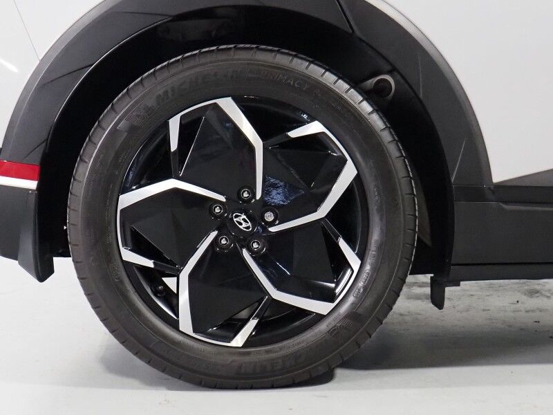 2023 Hyundai IONIQ 5 SEL (77 kWh Battery - 303 Mile Range) *NAVIGATION, SAFETY ALERTS, ADAPTIVE CRUISE, BACKUP-CAMERA, COLOR TOUCHSCREEN, HEATED SEATS/STEERING, POWER TAILGATE, WIRELESS CHARGING, ANDROID & APPLE Round Rock TX