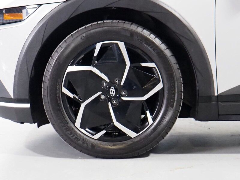 2023 Hyundai IONIQ 5 SEL (77 kWh Battery - 303 Mile Range) *NAVIGATION, SAFETY ALERTS, ADAPTIVE CRUISE, BACKUP-CAMERA, COLOR TOUCHSCREEN, HEATED SEATS/STEERING, POWER TAILGATE, WIRELESS CHARGING, ANDROID & APPLE Round Rock TX