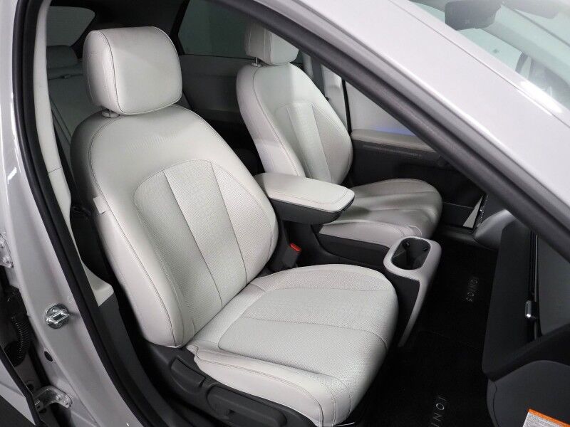 2023 Hyundai IONIQ 5 SEL (77 kWh Battery - 303 Mile Range) *NAVIGATION, SAFETY ALERTS, ADAPTIVE CRUISE, BACKUP-CAMERA, COLOR TOUCHSCREEN, HEATED SEATS/STEERING, POWER TAILGATE, WIRELESS CHARGING, ANDROID & APPLE