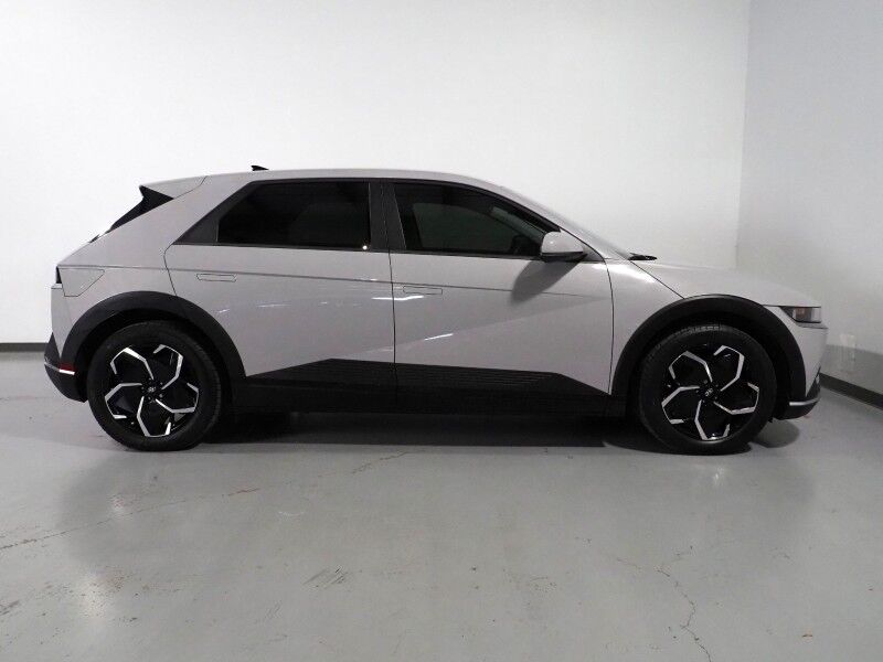 2023 Hyundai IONIQ 5 SEL AWD *NAVIGATION, ADAPTIVE CRUISE, SAFETY ALERTS, BACKUP-CAMERA, COLOR TOUCHSCREEN, HEATED SEATS/STEERING, POWER LIFTGATE, WIRELESS CHARGING, ANDROID & APPLE Round Rock TX