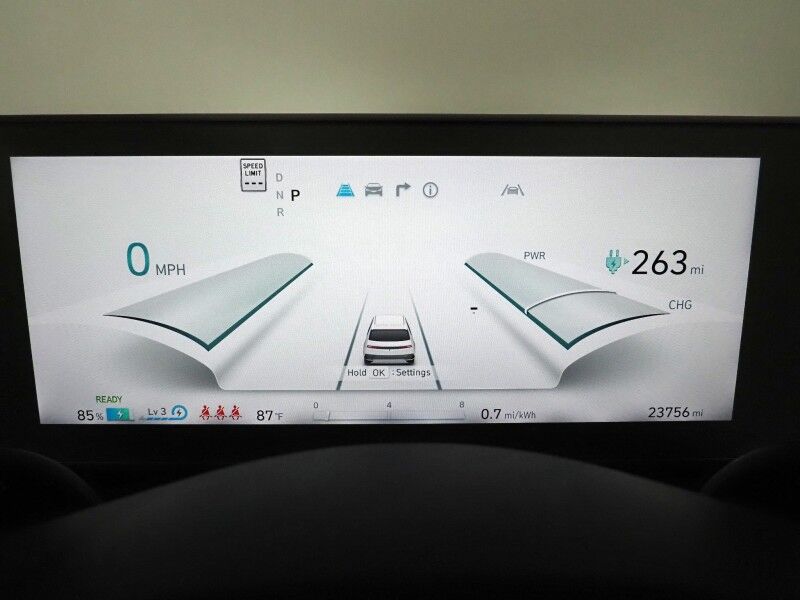 2023 Hyundai IONIQ 5 SEL AWD *NAVIGATION, ADAPTIVE CRUISE, SAFETY ALERTS, BACKUP-CAMERA, COLOR TOUCHSCREEN, HEATED SEATS/STEERING, POWER LIFTGATE, WIRELESS CHARGING, ANDROID & APPLE Round Rock TX