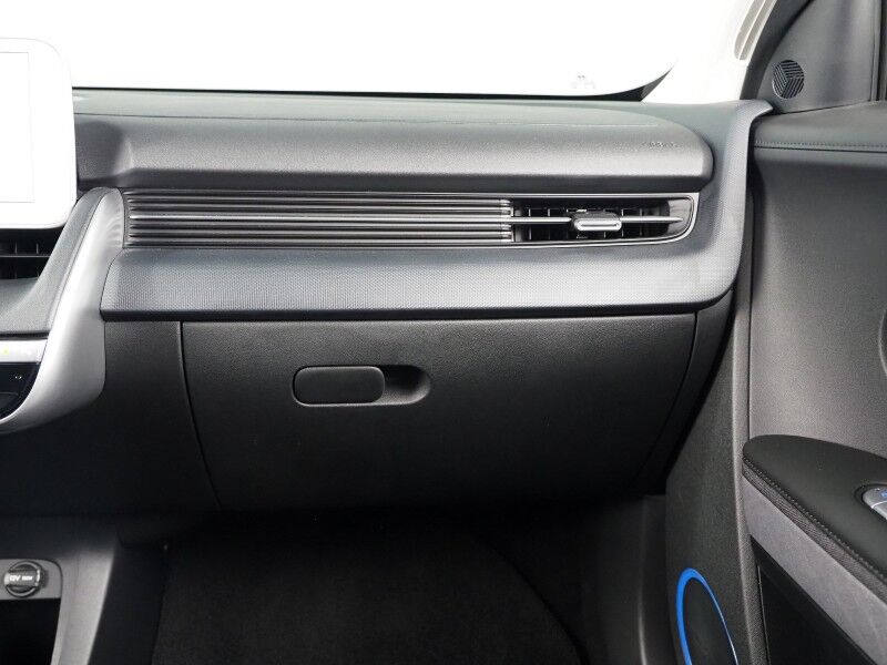 2023 Hyundai IONIQ 5 SEL AWD *NAVIGATION, ADAPTIVE CRUISE, SAFETY ALERTS, BACKUP-CAMERA, COLOR TOUCHSCREEN, HEATED SEATS/STEERING, POWER LIFTGATE, WIRELESS CHARGING, ANDROID & APPLE Round Rock TX