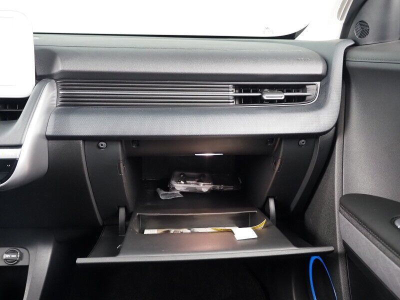 2023 Hyundai IONIQ 5 SEL AWD *NAVIGATION, ADAPTIVE CRUISE, SAFETY ALERTS, BACKUP-CAMERA, COLOR TOUCHSCREEN, HEATED SEATS/STEERING, POWER LIFTGATE, WIRELESS CHARGING, ANDROID & APPLE Round Rock TX