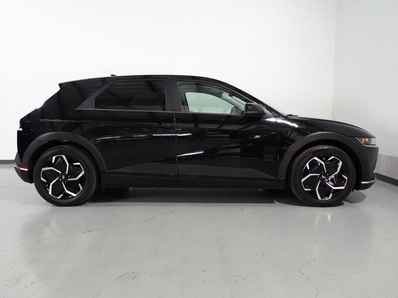 2023 Hyundai IONIQ 5 SEL AWD *NAVIGATION, ADAPTIVE CRUISE, SAFETY ALERTS, BACKUP-CAMERA, COLOR TOUCHSCREEN, HEATED SEATS/STEERING, POWER LIFTGATE, WIRELESS CHARGING, ANDROID & APPLE Round Rock TX