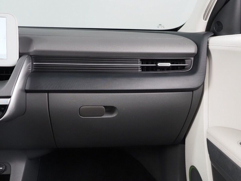 2023 Hyundai IONIQ 5 SEL AWD *NAVIGATION, ADAPTIVE CRUISE, SAFETY ALERTS, BACKUP-CAMERA, COLOR TOUCHSCREEN, HEATED SEATS/STEERING, POWER LIFTGATE, WIRELESS CHARGING, ANDROID & APPLE Round Rock TX