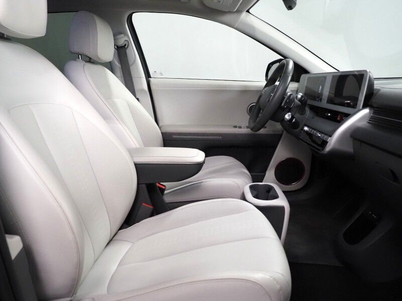 2023 Hyundai IONIQ 5 SEL AWD *NAVIGATION, ADAPTIVE CRUISE, SAFETY ALERTS, BACKUP-CAMERA, COLOR TOUCHSCREEN, HEATED SEATS/STEERING, POWER LIFTGATE, WIRELESS CHARGING, ANDROID & APPLE Round Rock TX