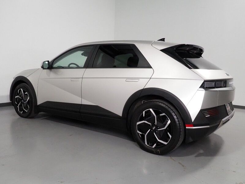 2023 Hyundai IONIQ 5 SEL AWD *NAVIGATION, ADAPTIVE CRUISE, SAFETY ALERTS, BACKUP-CAMERA, COLOR TOUCHSCREEN, HEATED SEATS/STEERING, POWER LIFTGATE, WIRELESS CHARGING, ANDROID & APPLE Round Rock TX