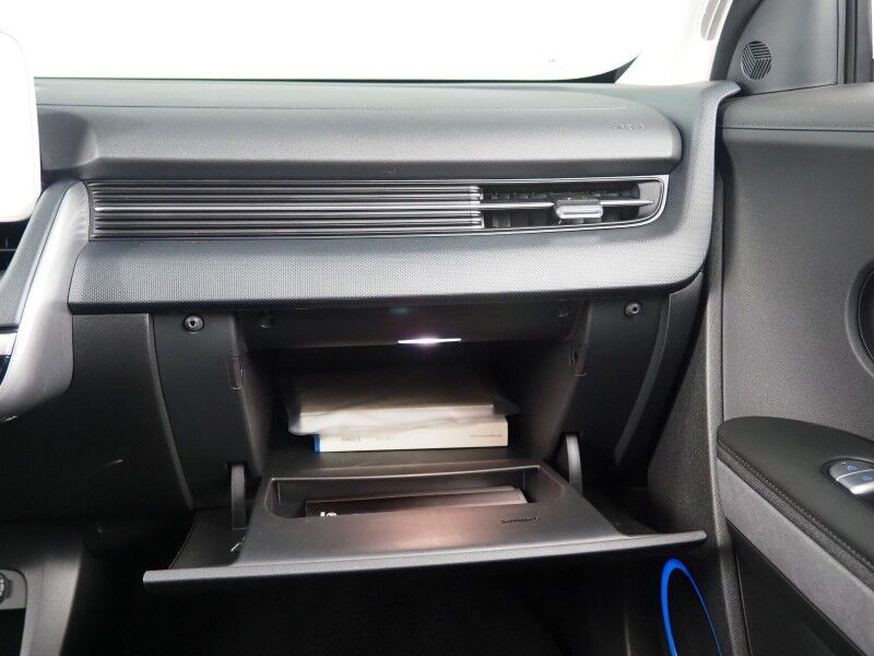 2023 Hyundai IONIQ 5 SEL AWD *NAVIGATION, ADAPTIVE CRUISE, SAFETY ALERTS, BACKUP-CAMERA, COLOR TOUCHSCREEN, HEATED SEATS/STEERING, POWER LIFTGATE, WIRELESS CHARGING, ANDROID & APPLE Round Rock TX