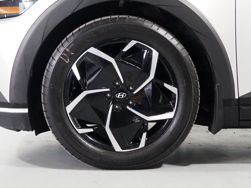 2023 Hyundai IONIQ 5 SEL AWD *NAVIGATION, ADAPTIVE CRUISE, SAFETY ALERTS, BACKUP-CAMERA, COLOR TOUCHSCREEN, HEATED SEATS/STEERING, POWER LIFTGATE, WIRELESS CHARGING, ANDROID & APPLE Round Rock TX