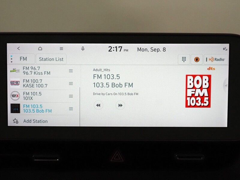 2023 Hyundai IONIQ 5 SEL AWD *NAVIGATION, SAFETY ALERTS, ADAPTIVE CRUISE, BACKUP-CAMERA, COLOR TOUCHSCREEN, HEATED SEATS/STEERING, POWER TAILGATE, WIRELESS CHARGING, ANDROID & APPLE Round Rock TX