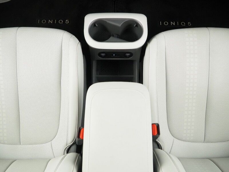2023 Hyundai IONIQ 5 SEL AWD *NAVIGATION, SAFETY ALERTS, ADAPTIVE CRUISE, BACKUP-CAMERA, COLOR TOUCHSCREEN, HEATED SEATS/STEERING, POWER TAILGATE, WIRELESS CHARGING, ANDROID & APPLE Round Rock TX