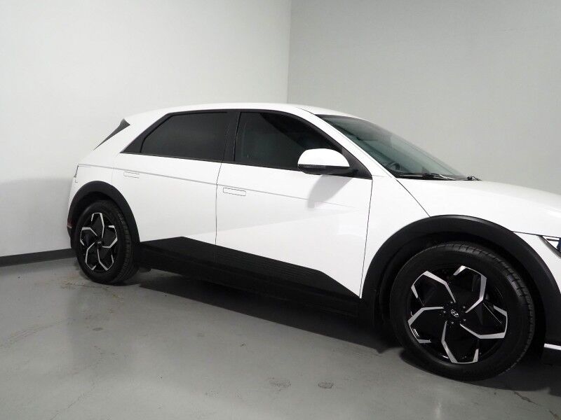 2023 Hyundai IONIQ 5 SEL AWD *NAVIGATION, SAFETY ALERTS, ADAPTIVE CRUISE, BACKUP-CAMERA, COLOR TOUCHSCREEN, HEATED SEATS/STEERING, POWER TAILGATE, WIRELESS CHARGING, ANDROID & APPLE Round Rock TX