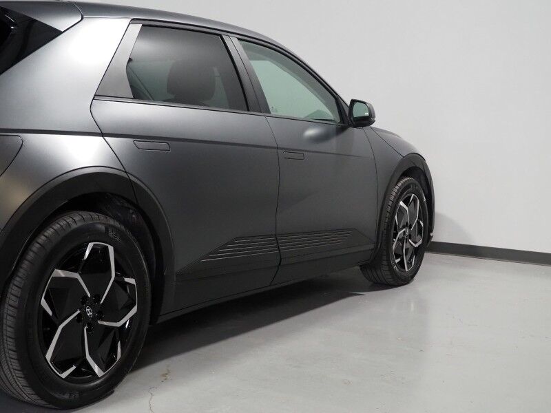 2023 Hyundai IONIQ 5 SEL AWD *NAVIGATION, SAFETY ALERTS, ADAPTIVE CRUISE, BACKUP-CAMERA, COLOR TOUCHSCREEN, HEATED SEATS/STEERING, POWER TAILGATE, WIRELESS CHARGING, ANDROID & APPLE Round Rock TX