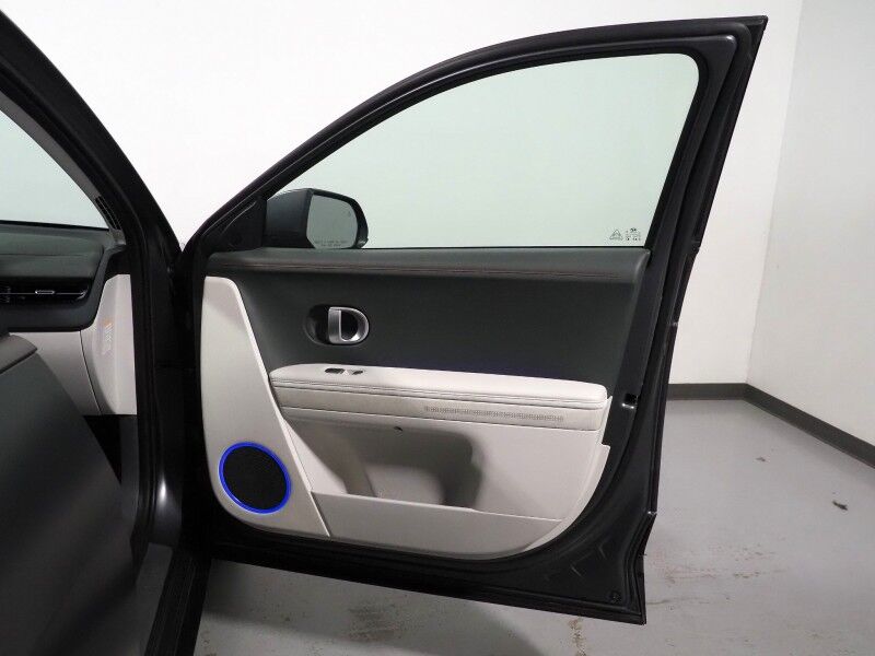 2023 Hyundai IONIQ 5 SEL AWD *NAVIGATION, SAFETY ALERTS, ADAPTIVE CRUISE, BACKUP-CAMERA, COLOR TOUCHSCREEN, HEATED SEATS/STEERING, POWER TAILGATE, WIRELESS CHARGING, ANDROID & APPLE Round Rock TX