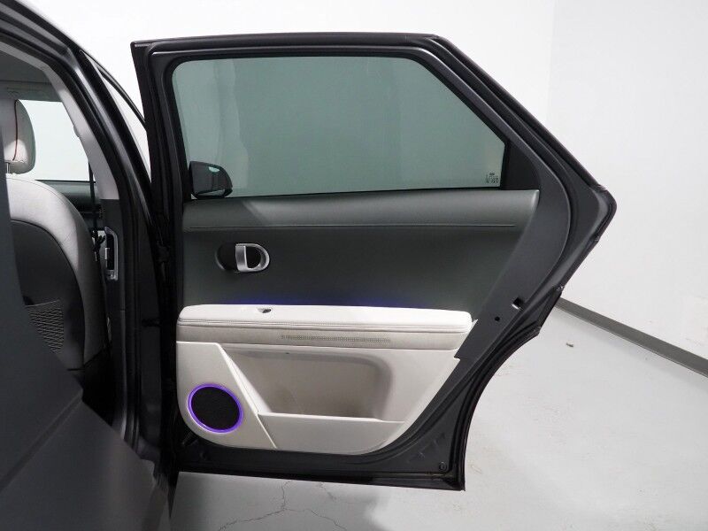 2023 Hyundai IONIQ 5 SEL AWD *NAVIGATION, SAFETY ALERTS, ADAPTIVE CRUISE, BACKUP-CAMERA, COLOR TOUCHSCREEN, HEATED SEATS/STEERING, POWER TAILGATE, WIRELESS CHARGING, ANDROID & APPLE Round Rock TX