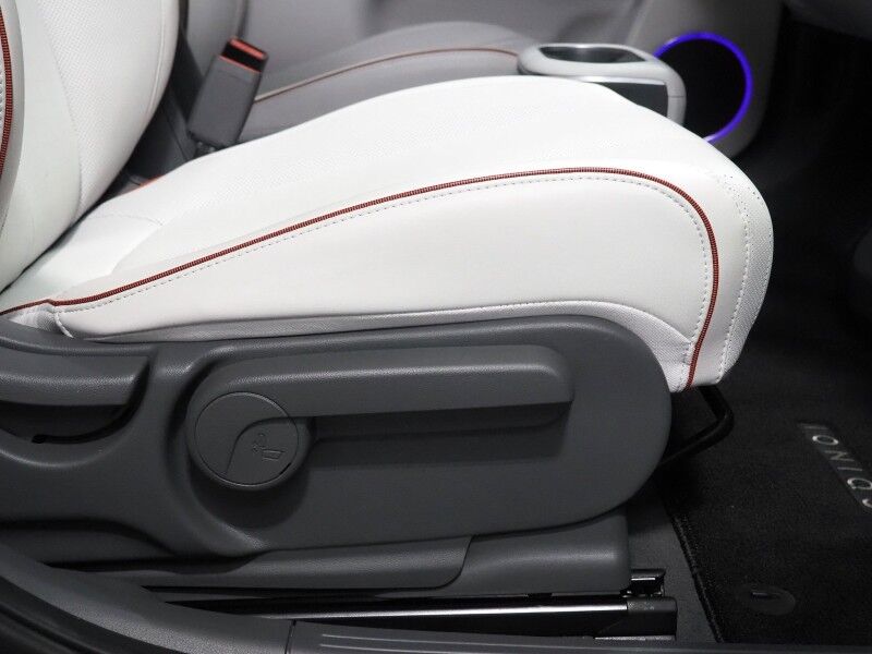 2023 Hyundai IONIQ 5 SEL AWD *NAVIGATION, SAFETY ALERTS, ADAPTIVE CRUISE, BACKUP-CAMERA, COLOR TOUCHSCREEN, HEATED SEATS/STEERING, POWER TAILGATE, WIRELESS CHARGING, ANDROID & APPLE Round Rock TX