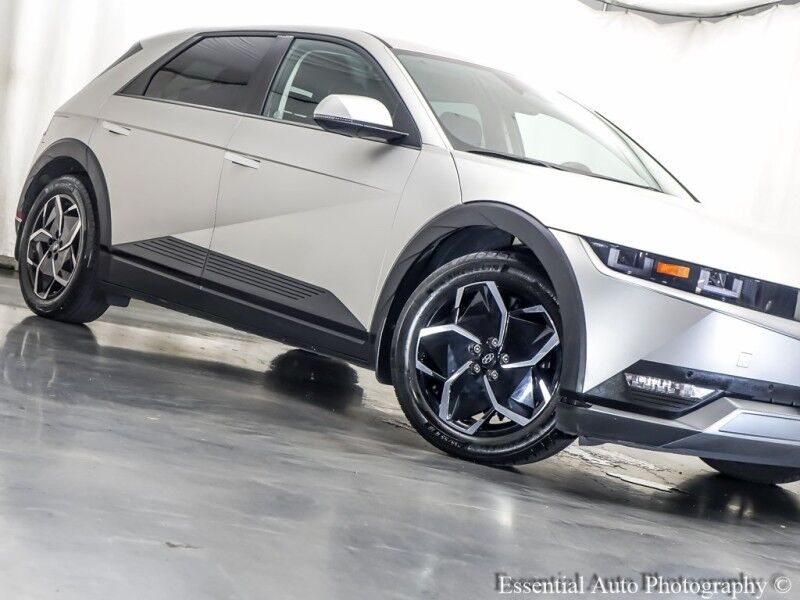 2023 Hyundai IONIQ 5 SEL PRICE INCLUDES $4000 IRS TAX CREDIT!! YOU MUST QUALIFY!! Willowbrook IL