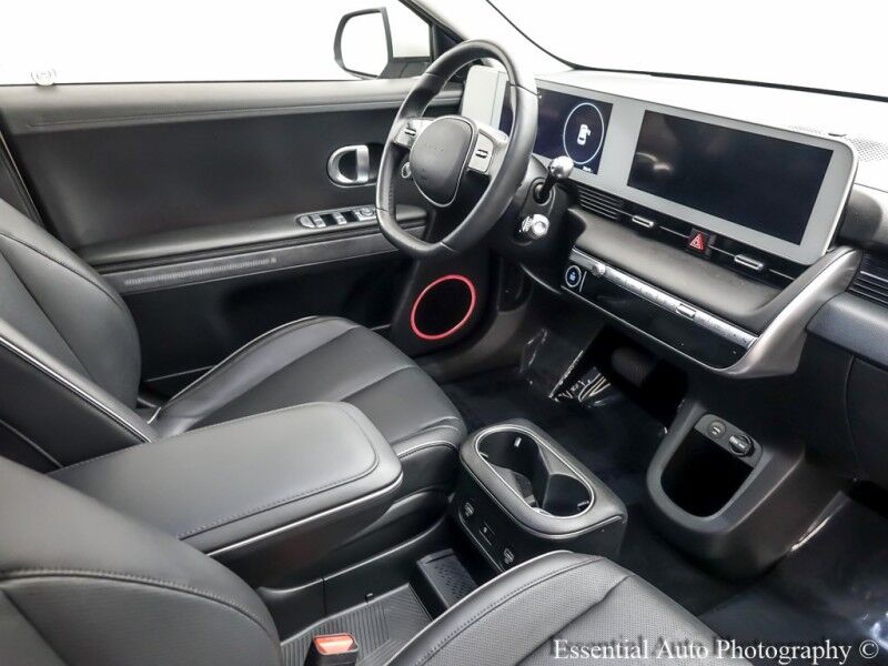 2023 Hyundai IONIQ 5 SEL PRICE INCLUDES $4000 IRS TAX CREDIT!! YOU MUST QUALIFY!! Willowbrook IL