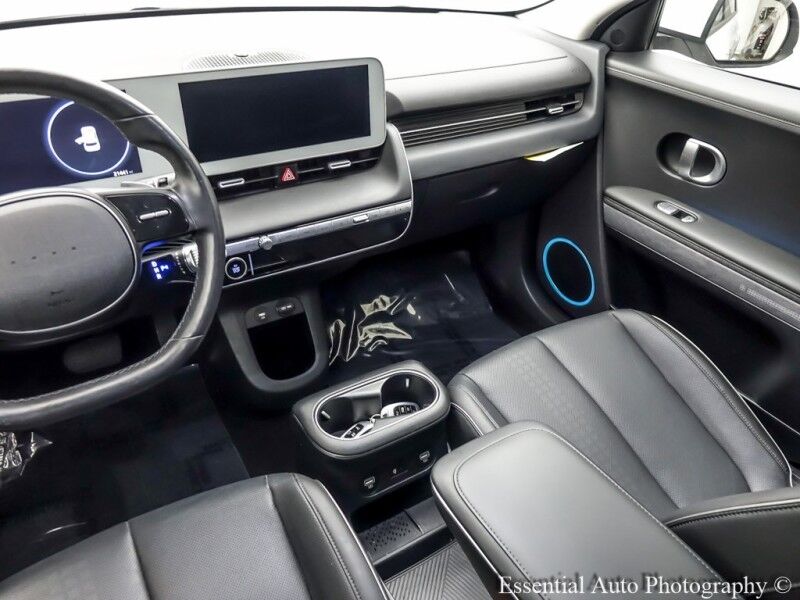 2023 Hyundai IONIQ 5 SEL PRICE INCLUDES THE $4000 ILLINOIS EV TAX CREDIT Willowbrook IL