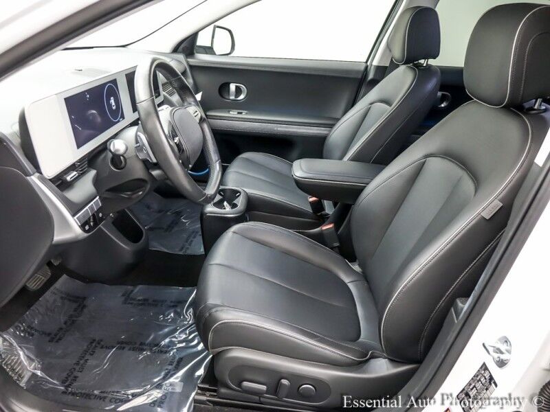 2023 Hyundai IONIQ 5 SEL PRICE INCLUDES THE $4000 ILLINOIS EV TAX CREDIT Willowbrook IL