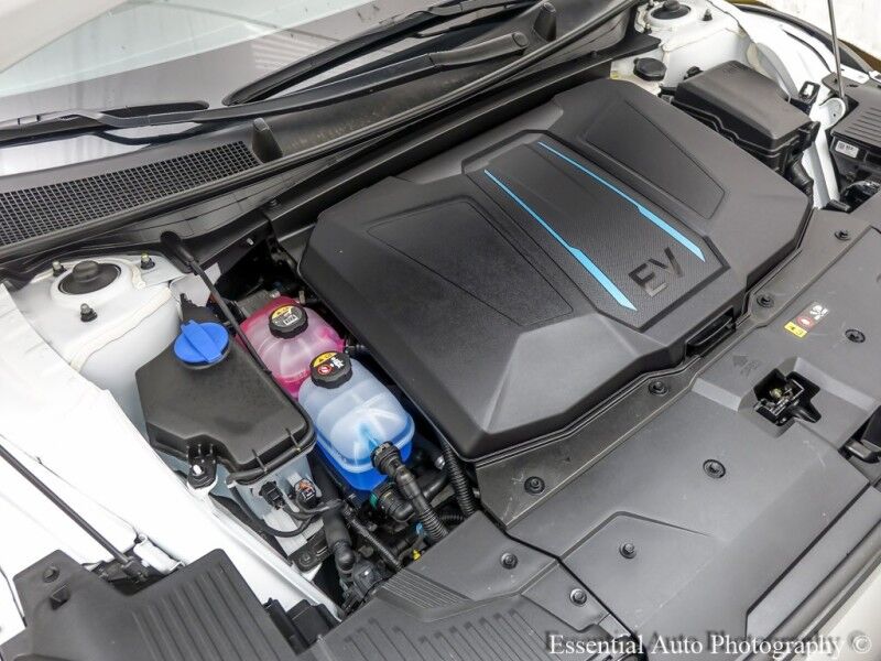 2023 Hyundai IONIQ 5 SEL PRICE INCLUDES THE $4000 ILLINOIS EV TAX CREDIT Willowbrook IL